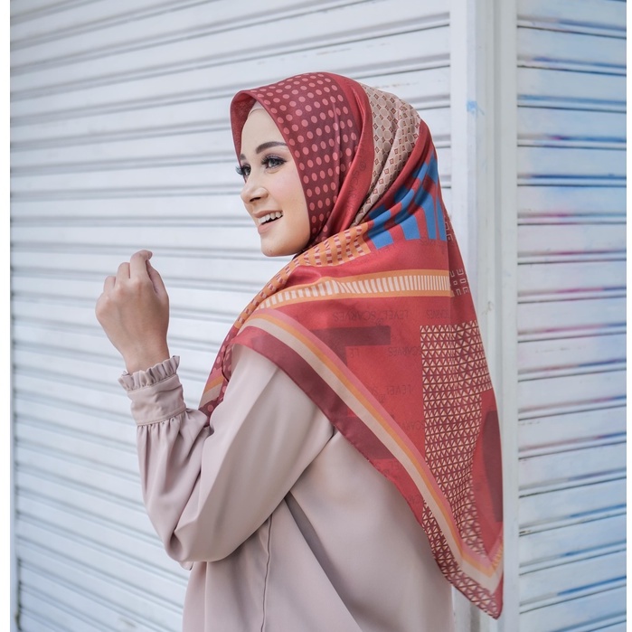 Minor Deffect | Engineer | Levelup | Levelscarves