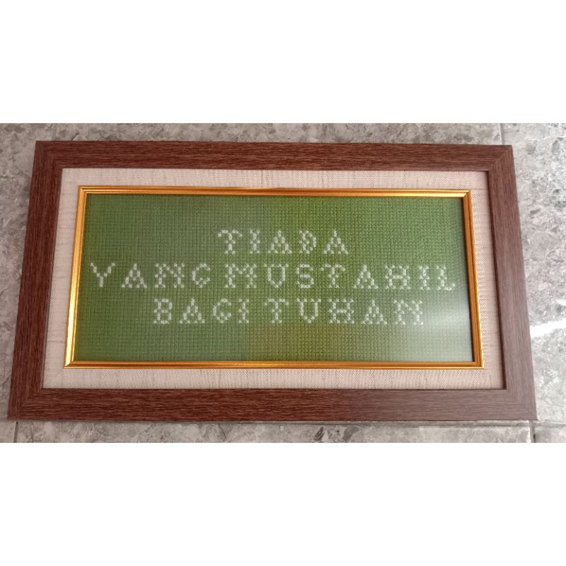 HIASAN DINDING Strimin/Kristik Quotes