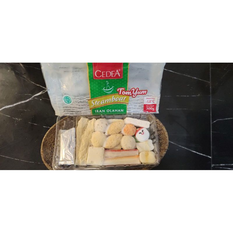 

Steamboat Cedea Tomyum