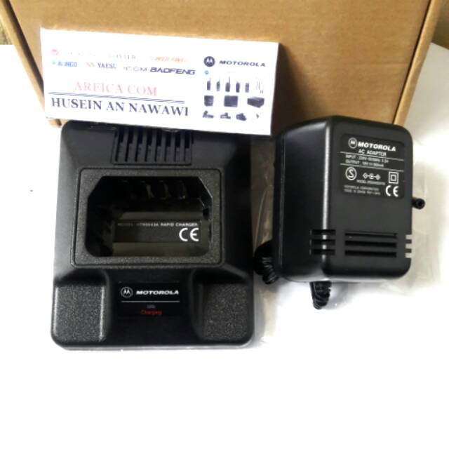 CHARGER HT MOTOROLA GP 88 MURAH