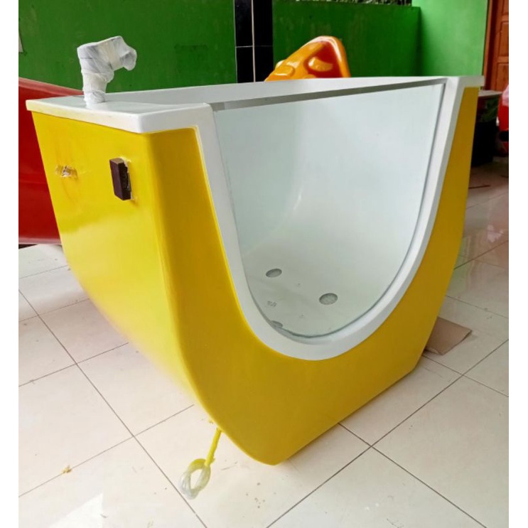 Kolam Baby Spa Fiber Model Lengkung + Gelembung udara + Lampu : Hemat Air
