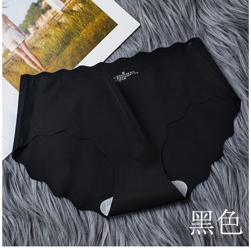 CELANA DALAM WANITA PREMIUM QUALITY SEAMLESS Celana Dalam Wanita Motif Bunga CD Push Up-M-41 Hitam