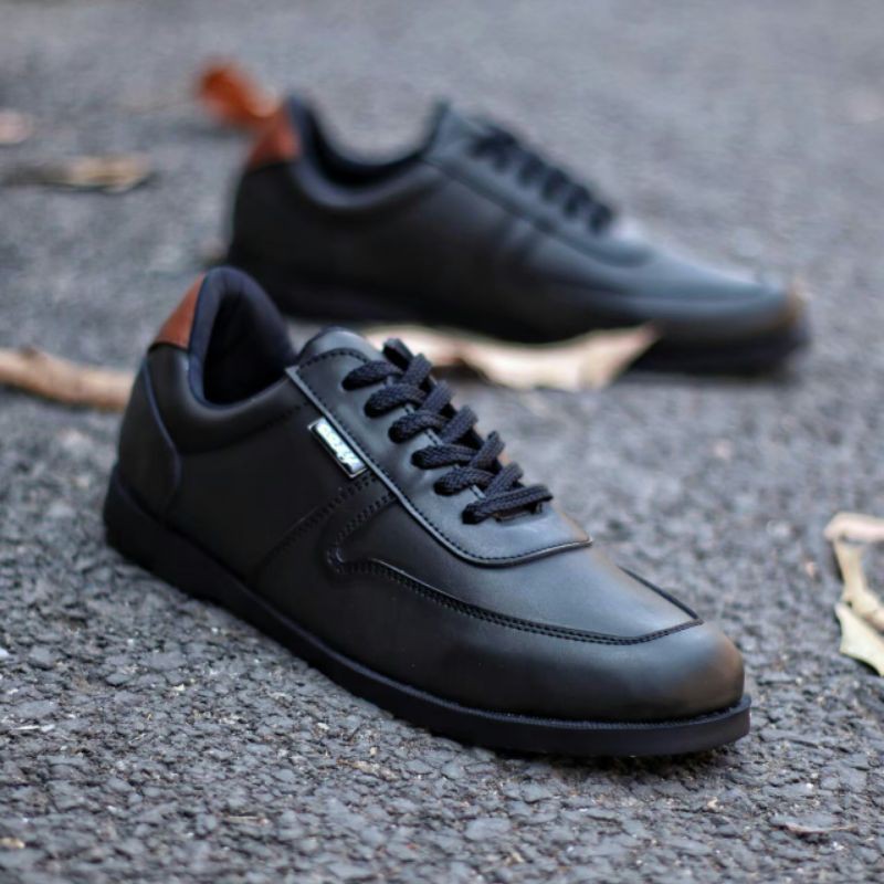 COZY| Sepatu Sneakers Kerja Modern Pria John Carter Neacal Original - Sepatu Kulit Pria