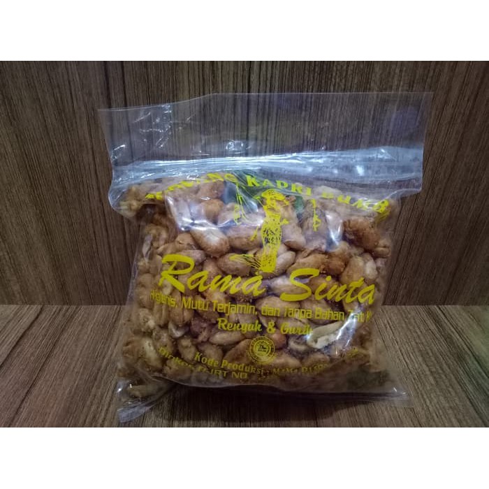 

Kacang Kapri Bumbu RAMA SINTA Khas Bali 500gr