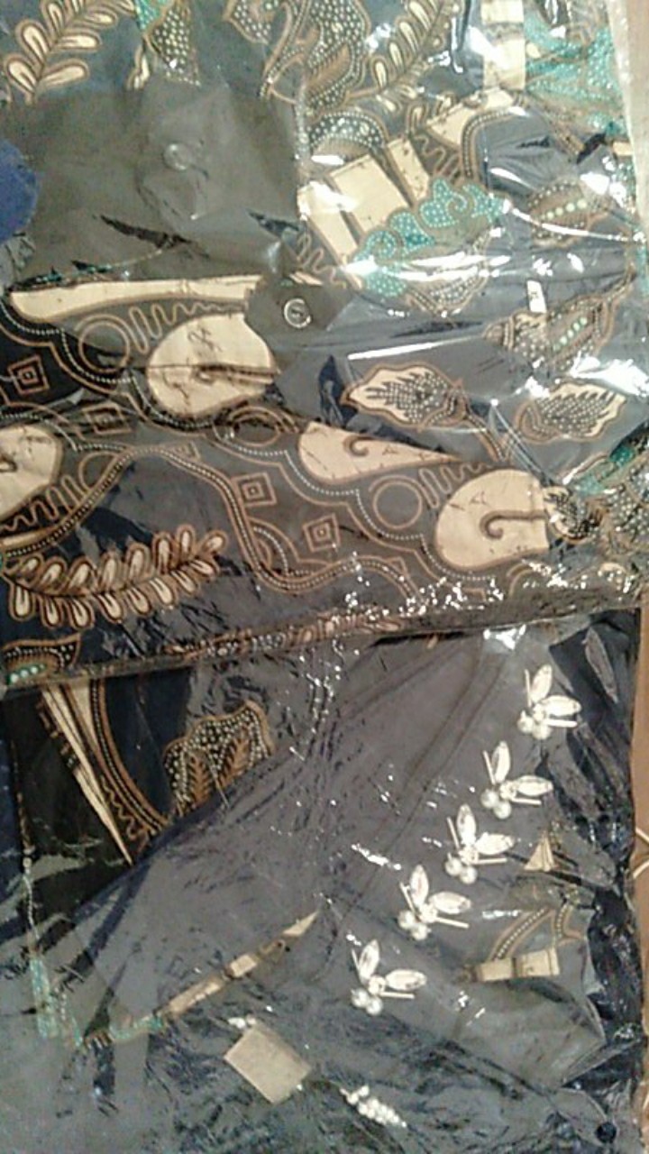 New Arrival !!! Shopashop Solo Batik Kebaya Couple Indigo Aplikasi Payet