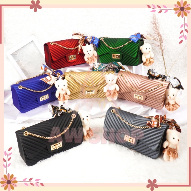 (Cod) Tas Jelly Matte Chevron Salur Size 22 Cm (Gratis Boneka &amp; Syal)