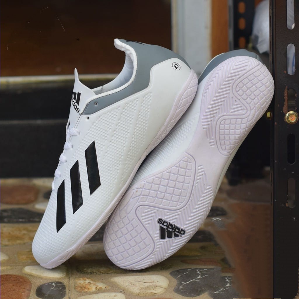 Jual Sepatu Futsal Adidas Tango X18.1 Volt IN | Shopee Indonesia