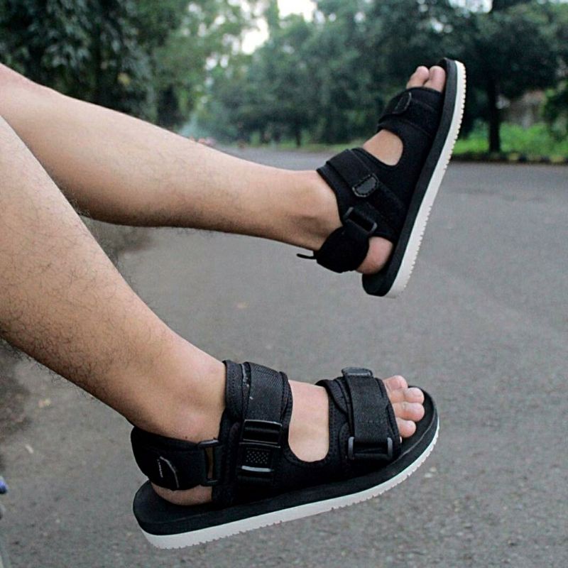 (COD)Sandal Cowok Cewek Eva Insole Foodwear Kekinian 2022 Sandal Gunung,Casual foodwear, Hijack Sendal- Lazuardi Store