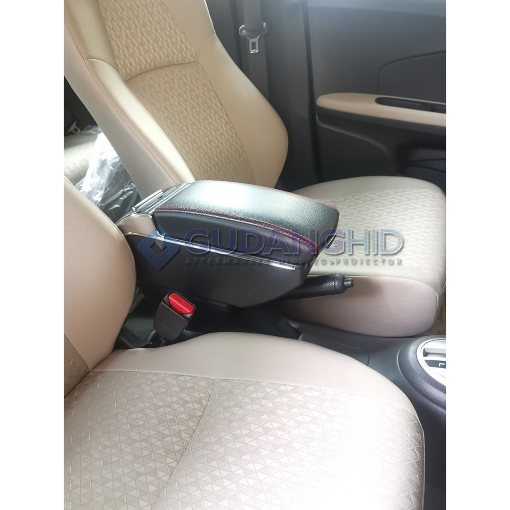 Armrest Mobil Khusus Honda Brio Mobilio BRV 7 USB Port Charger + LED