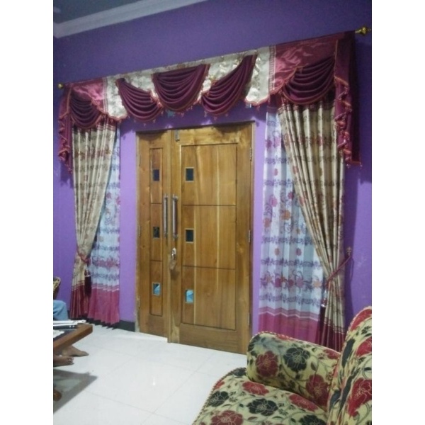 satu set gorden kupu tarung poni spanyol