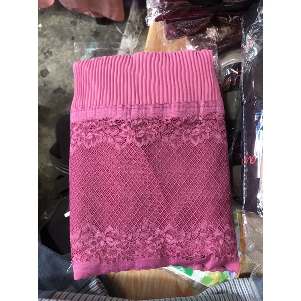Pasmina  Plisket Prisket Renda Brokat brukat Impor/ Pasmina prisket  renda/model terbaru-Pink senada