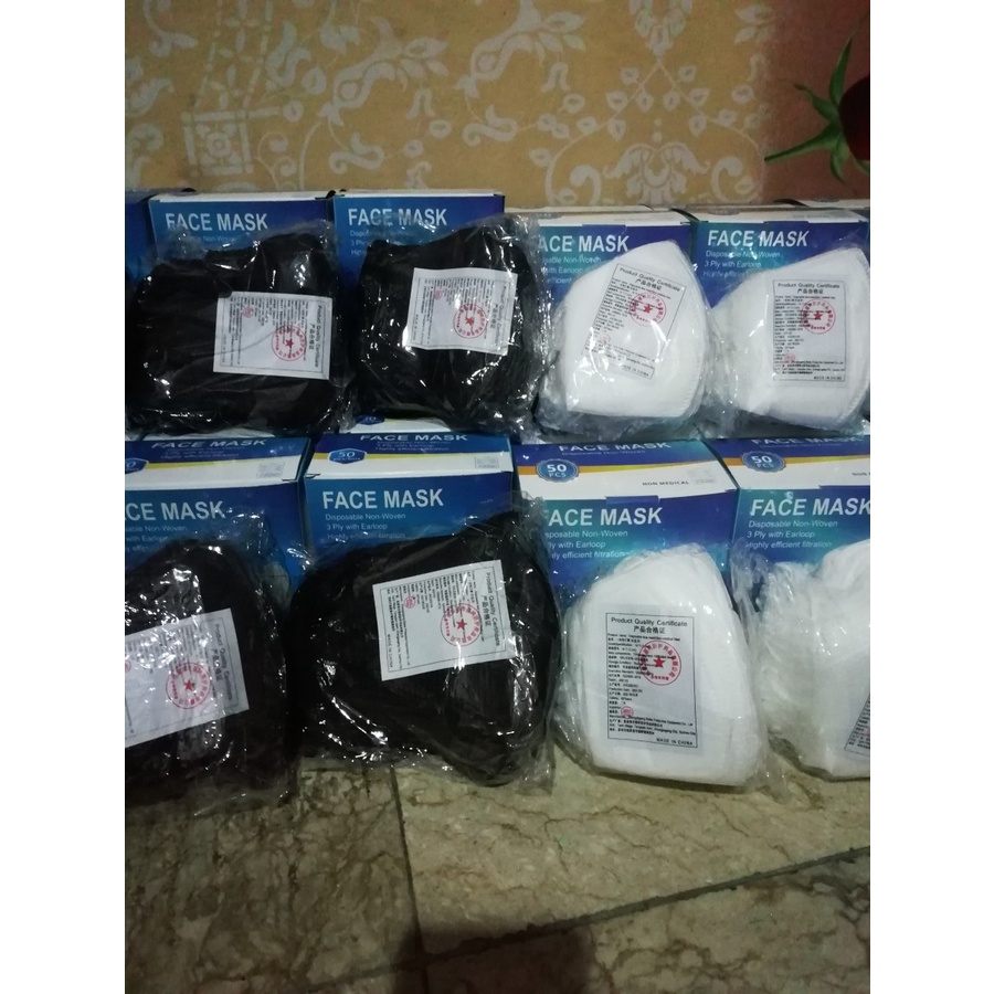 Masker Duckbill 3Ply 1 Box isi 50pcs Warna Hitam Dan Putih Black and White Duck Bill Earloop 3 ply 1box 50 pcs