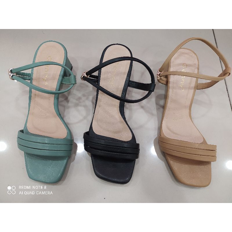 sepatu sandal hak 5cm merk Genny