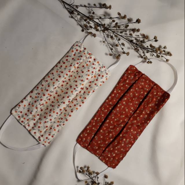 Masker Kain Motif Bunga