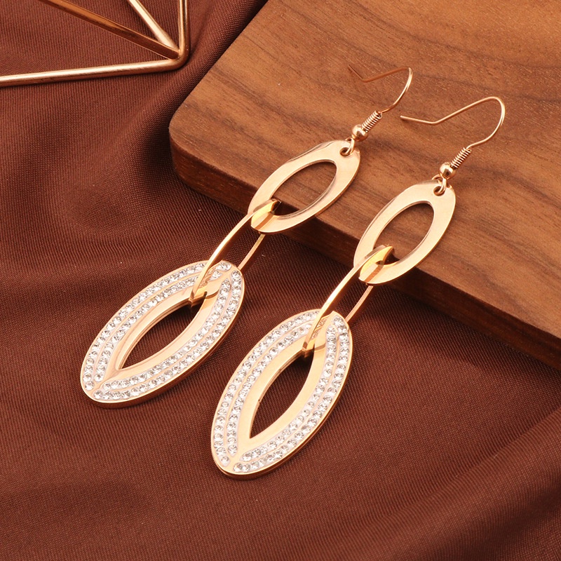 Anting oval zircon titanium anti karat korea fashion - ercassia