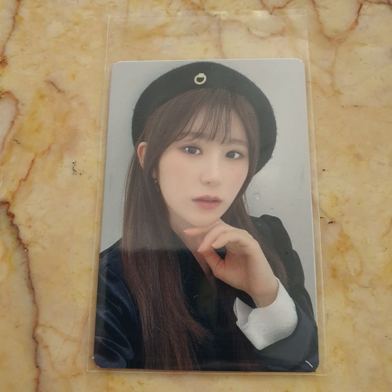 IZONE OTS One The Story TC PC Chaeyeon Selca Beret