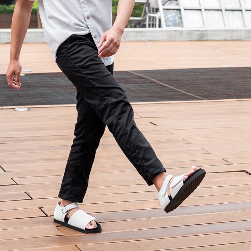 RORIN WHITE |ManNeedMe x GFLAMES| Sandal Jepit Pria Casual Sendal Slide ORIGINAL