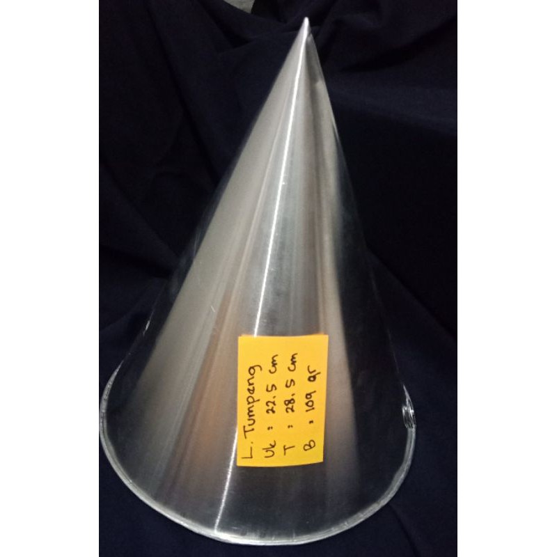 Loyang Tumpeng besar