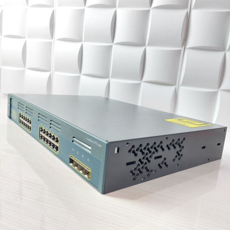 CISCO Switch WS-C2970G-24TS-E Catalyst Seri 2970 24-Port Gigabit