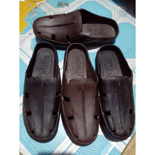 193 / sandal slop karet untuk pria merk TAMARA size M- L