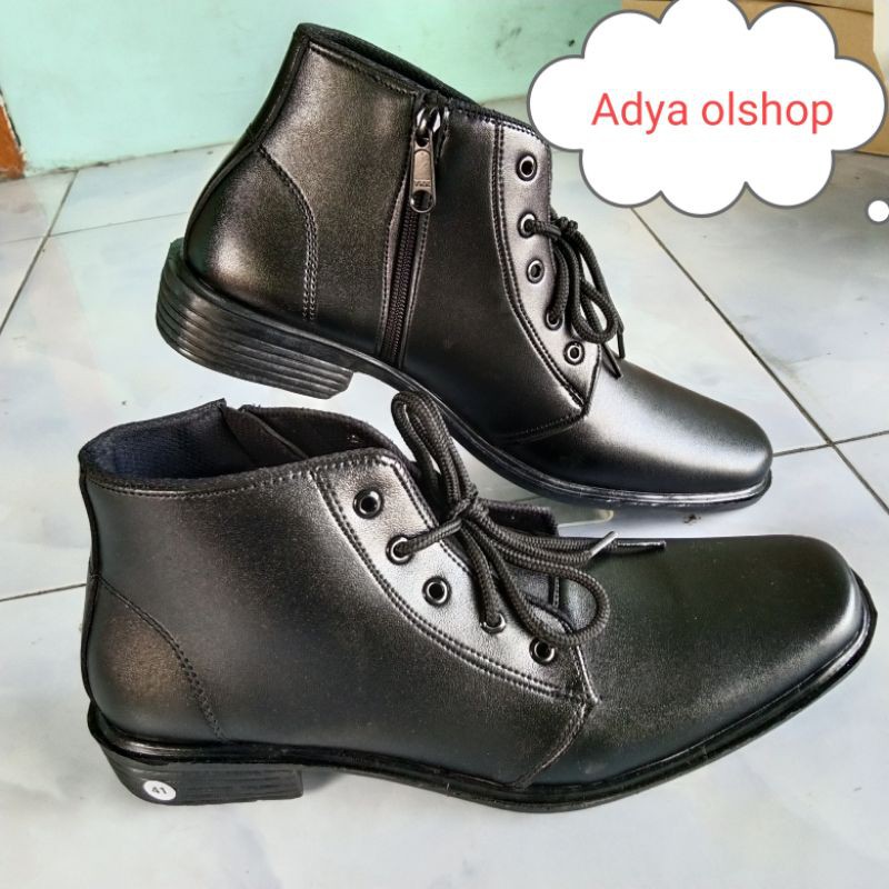 Sepatu PDH tali resleting dinas kerja paskipra maupun sekolah