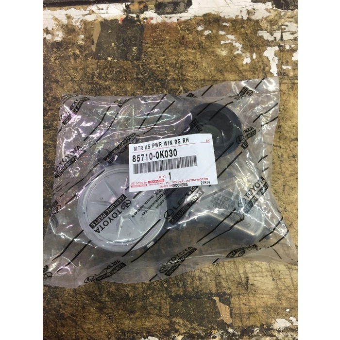 Motor power window innova depan kanan otomatis original 85710-0K030