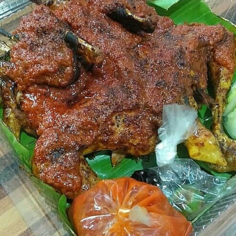 

Ayam Bakar Sulawesi