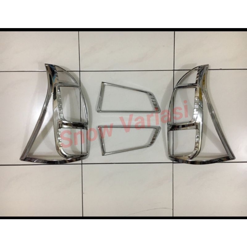 Grand avanza 2015 - 2017 garnish lampu depan belakang chrome