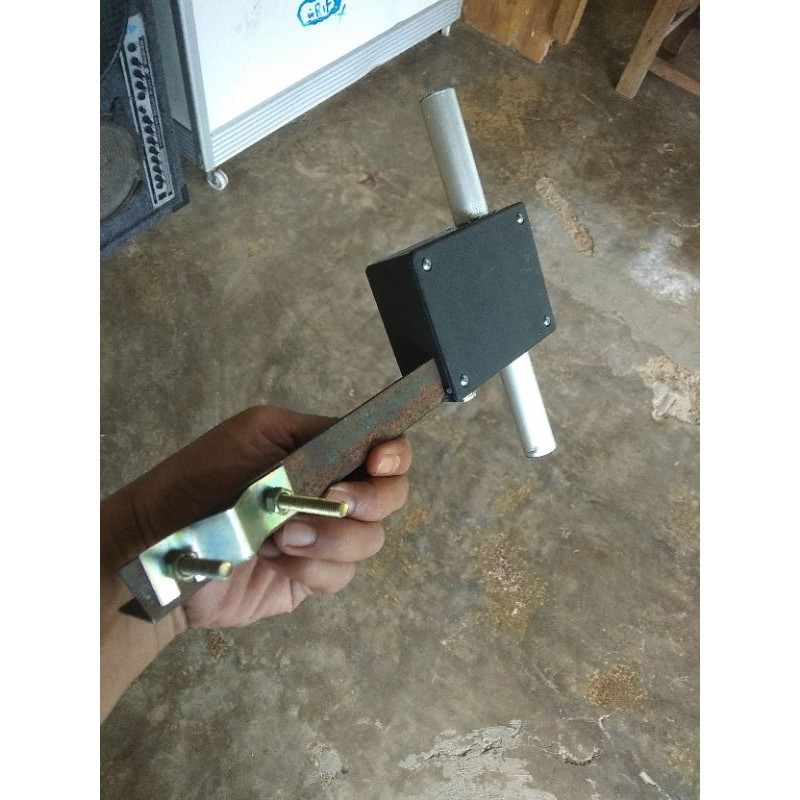 Antena Pemancar TV Open Dipole 800 MHz