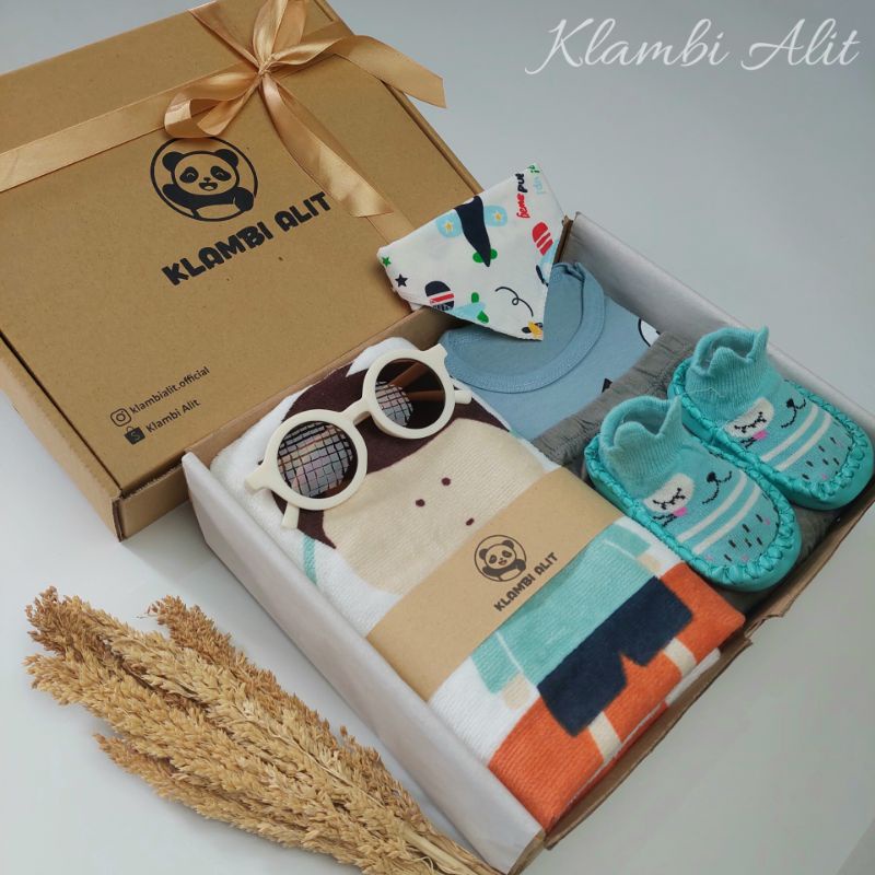 Klambi Alit Paket Hampers Bayi/ paket kado bayi/ kado lahiran / kado bayi / Baju Newborn/ Newborn Gift Set