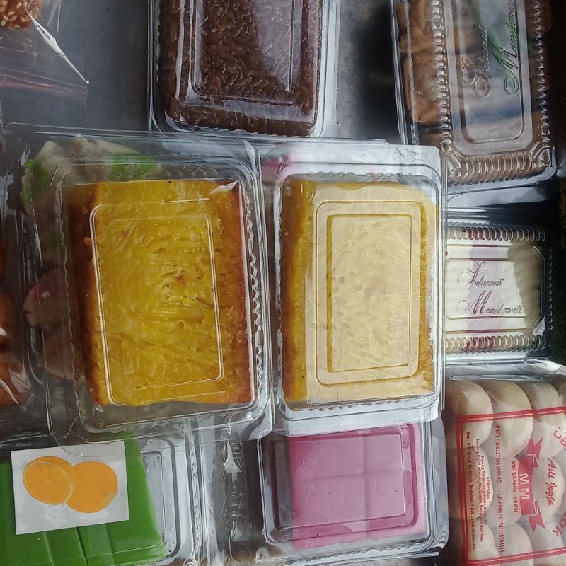 

BIKA AMBON KEMUNING PREMIUM / KUE BIKA AMBON / KUE BIKA AMBON NUSANTARA