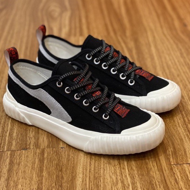 Trust Footwear Heroes Low Black White