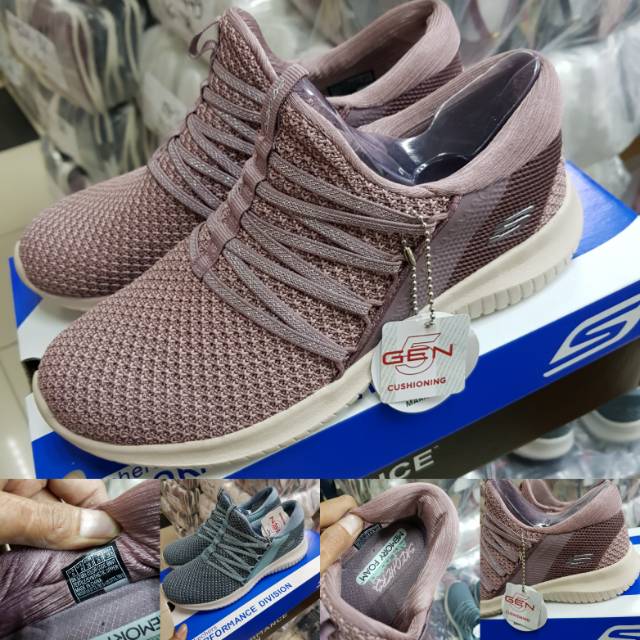 Sepatu Skechers wanita SKECHERS ULTRA FLEX HARMONY 