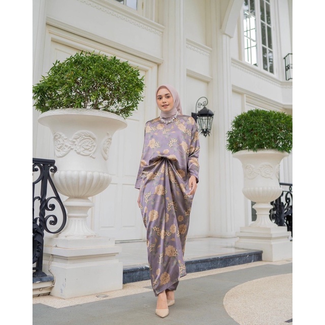 AURELIA KAFTAN