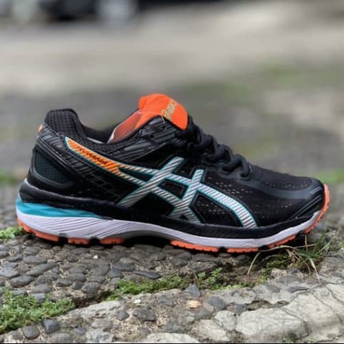 Sepatu asics running volly badminton tenis