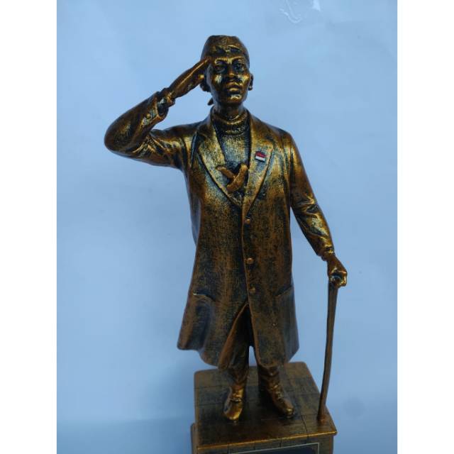 PAJANGAN MINIATUR PATUNG JENDERAL SUDIRMAN PAHLAWAN NASIONAL UKURAN BESAR - DEKORASI RUMAH