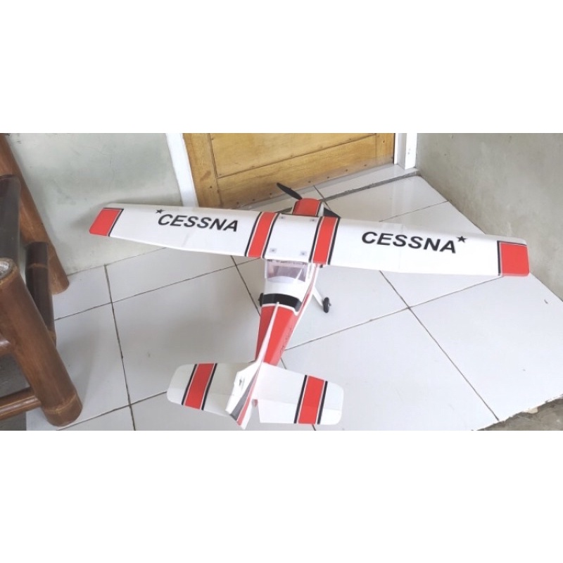 Pesawat Cessna 172 Rc siap terbang