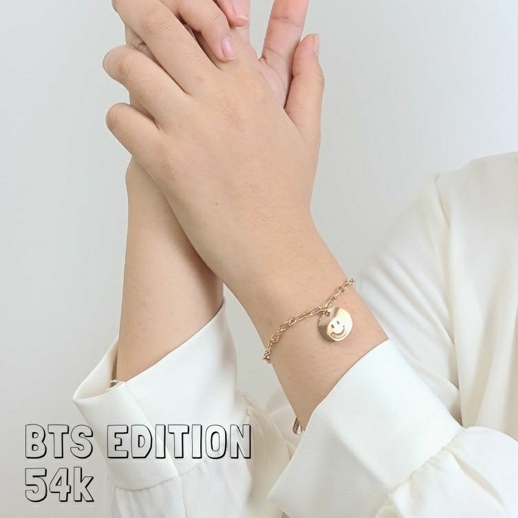 Gelang rantai koin smile