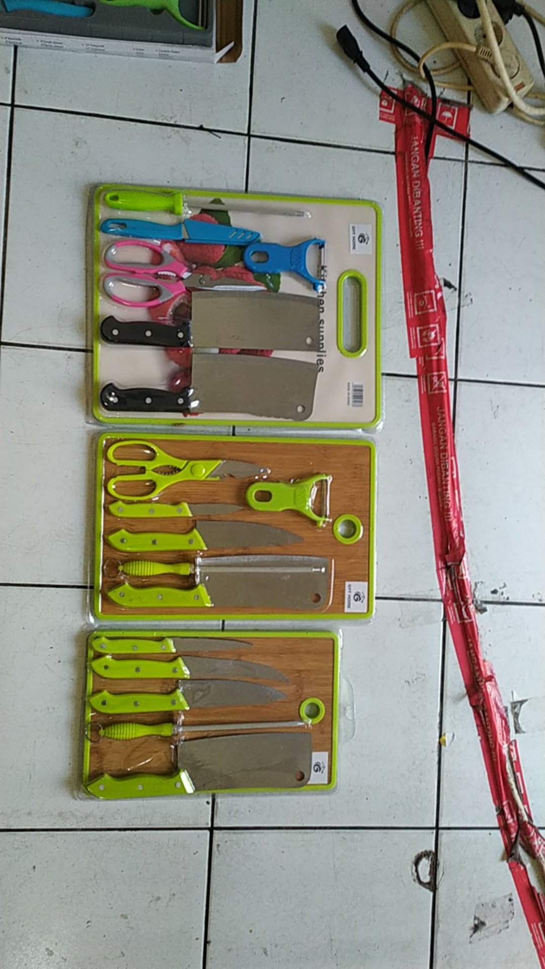 Pisau Set Stainless  Dilapis Anti Lengket 1 Set Isi 6 Termurah