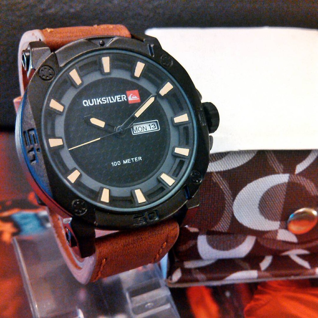 Quicksilver Beluka Series List Yellow Comby Brown Leather Strap