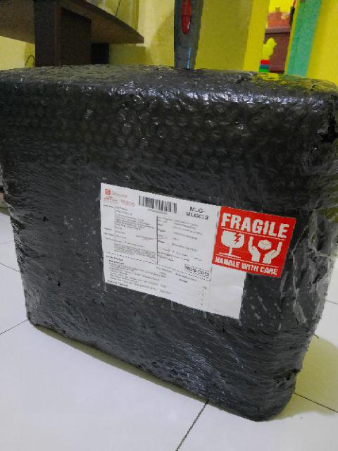 Iluva - 32cm Die Casting Wok Pan Diamond Pan Teflon Ceramic Marble