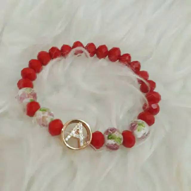 Gelang Kristal Merah Huruf Lampwork ( 4 bh )