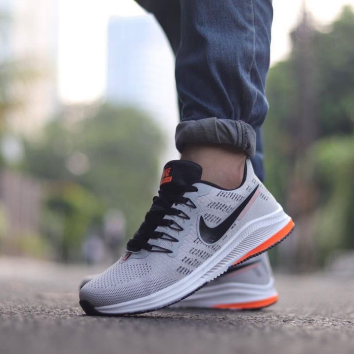 Sport 35. Nike Pegasus 10.