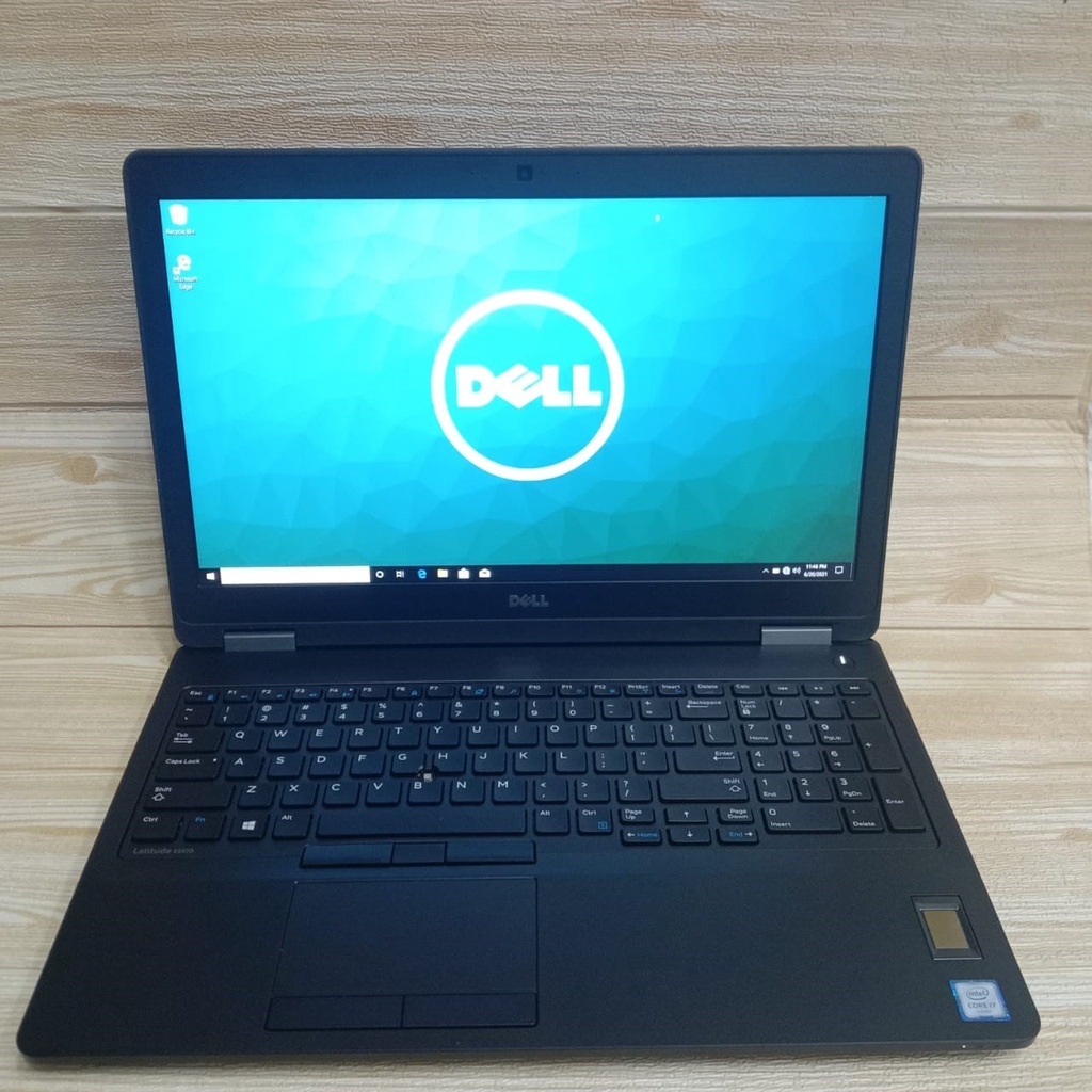 LAPTOP DELL LATITUDE E5570