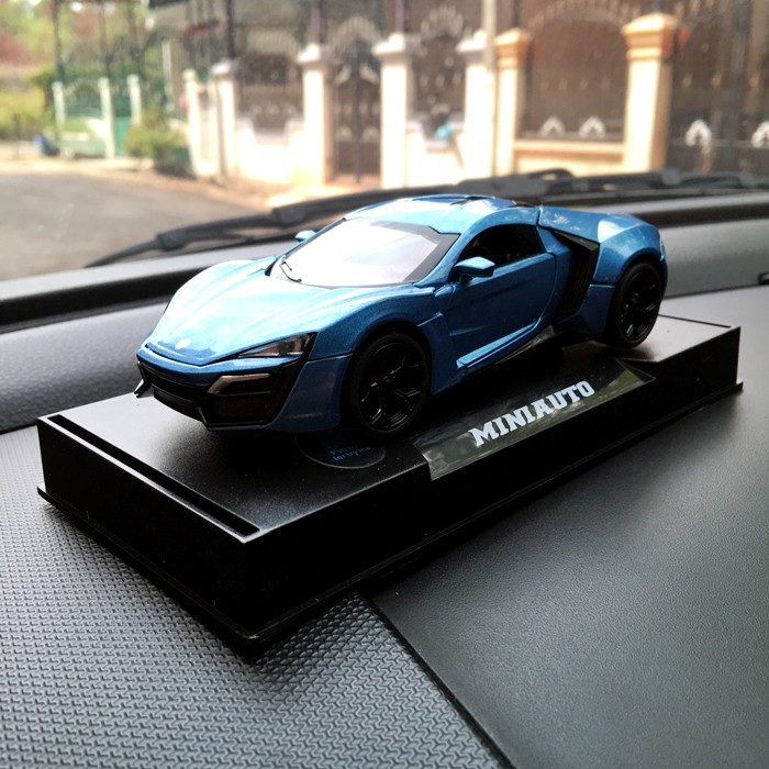 Parfume Pewangi Pengharum Mobil Parfum Pajangan Miniatur Mobil LYKAN HYPERSPORT Limited Edition