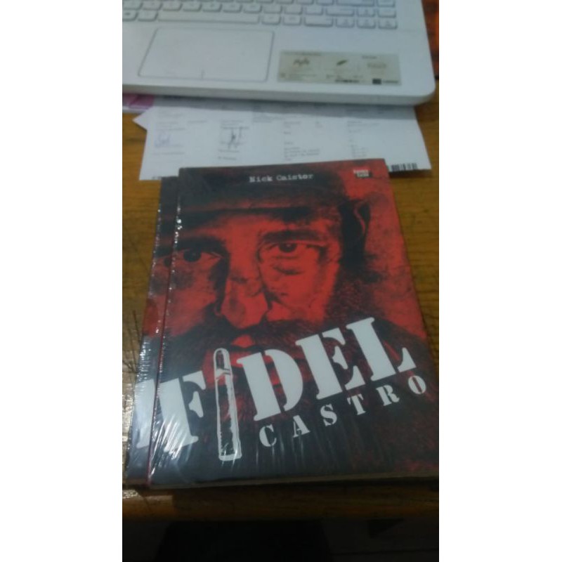 BUKU FADEL CASTRO