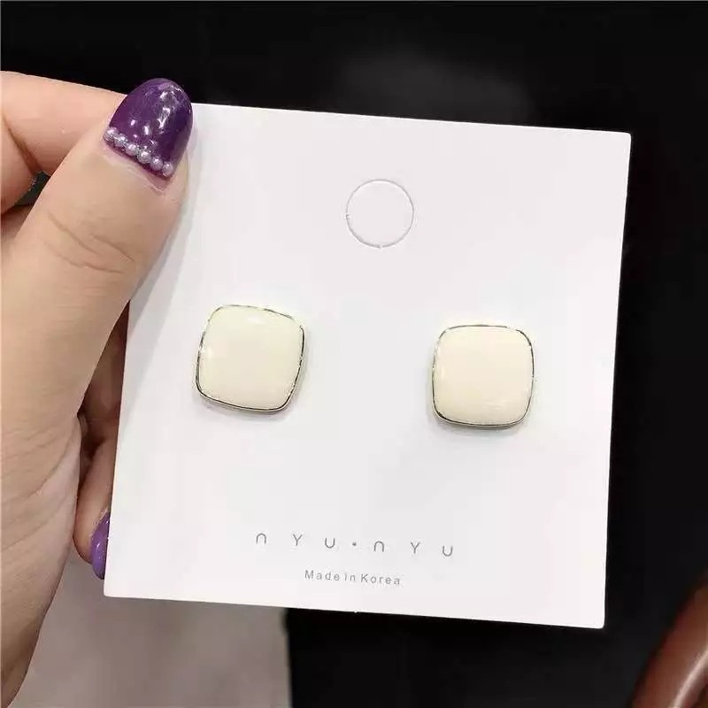 Anting Persegi Warna Retro Elegan S925 Jarum Perak Akrilik Warna Solid Anting-anting Wanita-white