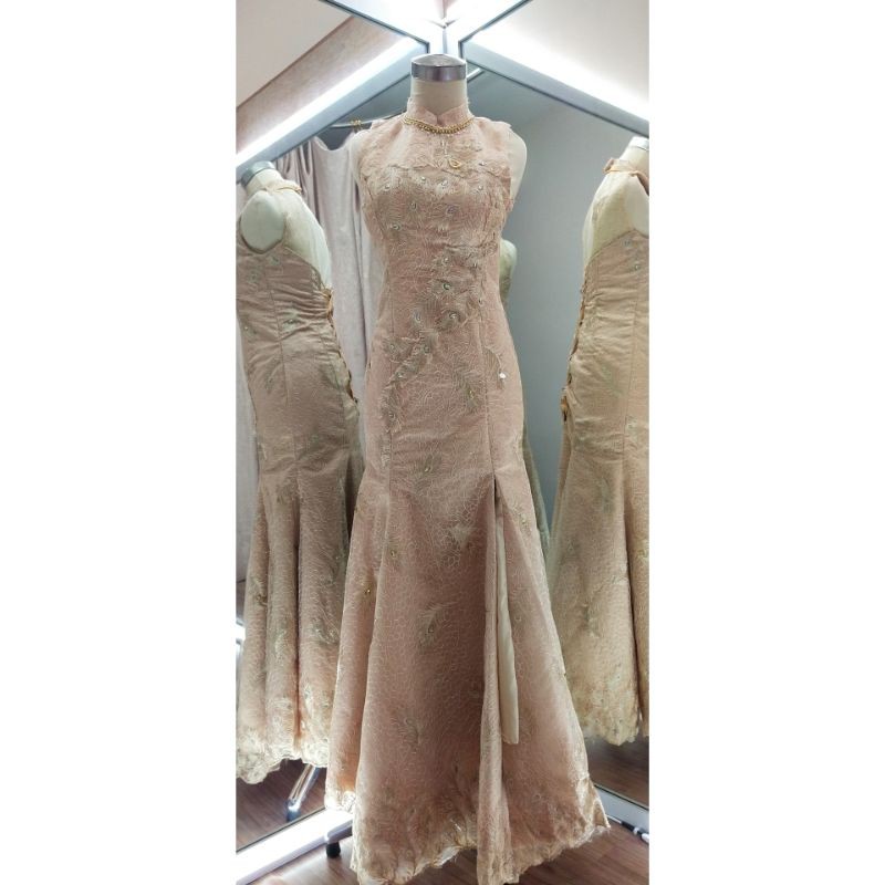 dress sangjit , dress tinjing, gaun tunangan gold preloved