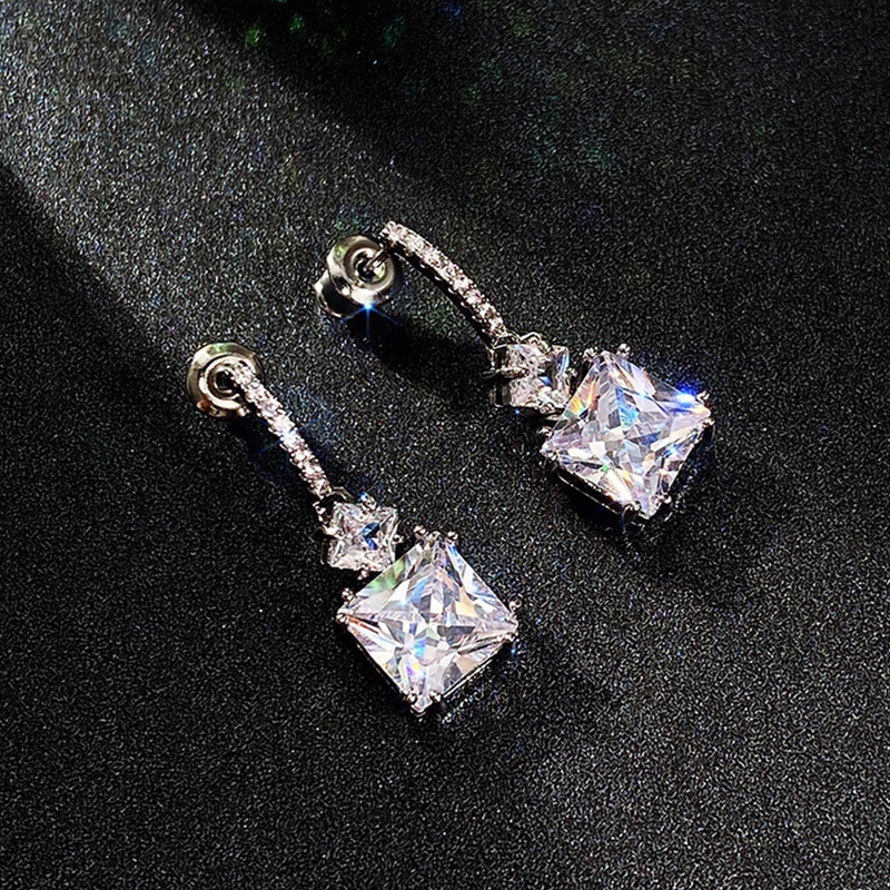 Anting Bentuk Persegi Bahan Cubic Zirconia Untuk Wanita