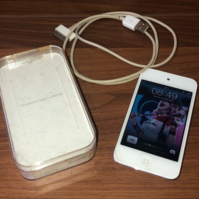 apple ipod touch gen 3 8gb white silver preloved second
